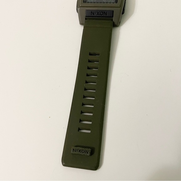 Nixon Base Tide Pro Watch - Picture 14 of 16